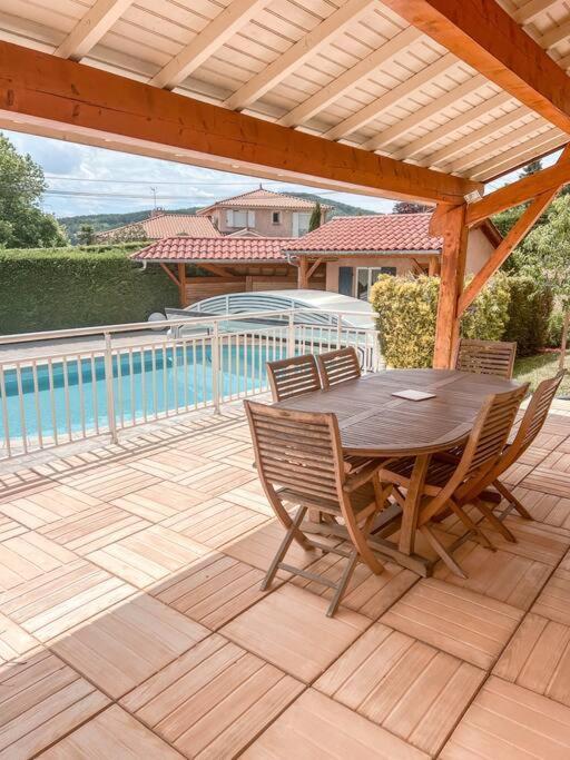 Magnifique Maison A Lentilly - Piscine Exterior foto